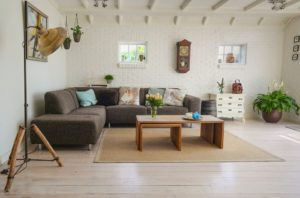 Dallas-Home-Decluttering-and-Staging-Best-Practices-300x198-1